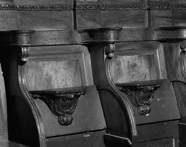 Vue de deux miséricordes. © Yves Sancey / Région Bourgogne-Franche-Comté, Inventaire du patrimoine - 1979