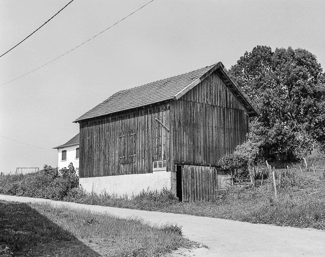 remise © Dominique Dominguez / Région Bourgogne-Franche-Comté, Inventaire du patrimoine - 1979