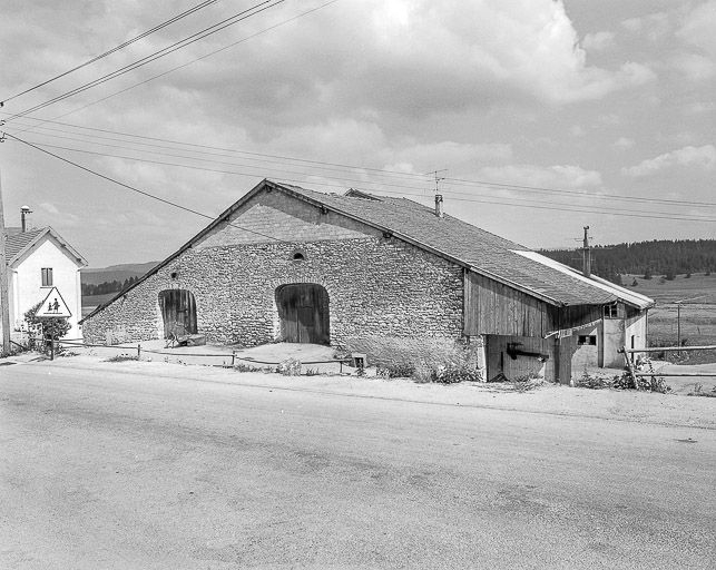 ferme © Dominique Dominguez / Région Bourgogne-Franche-Comté, Inventaire du patrimoine - 1979