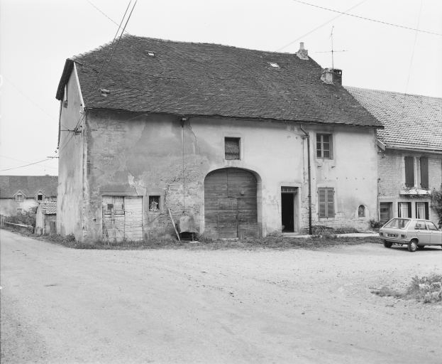 Façade antérieure © Yves Sancey / Région Bourgogne-Franche-Comté, Inventaire du patrimoine - 1979