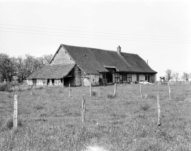 Vue générale. © Bernard Lardière / Région Bourgogne-Franche-Comté, Inventaire du patrimoine - 1979