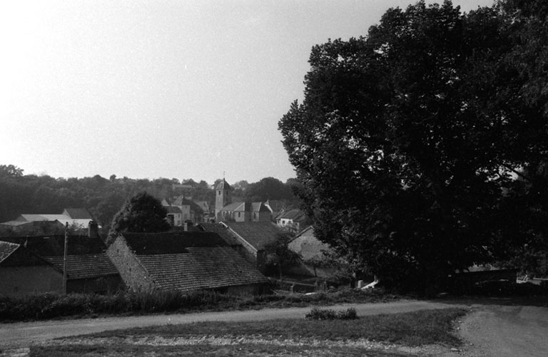 Vue d'ensemble. © Bernard Lardière / Région Bourgogne-Franche-Comté, Inventaire du patrimoine - 1979