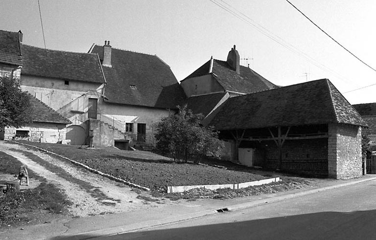 Vue d'ensemble. © Bernard Lardière / Région Bourgogne-Franche-Comté, Inventaire du patrimoine - 1979