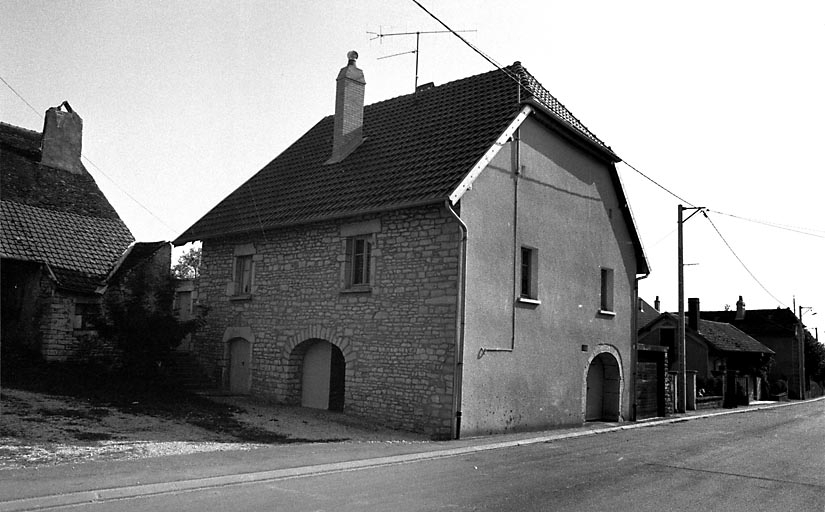 Vue d'ensemble. © Bernard Lardière / Région Bourgogne-Franche-Comté, Inventaire du patrimoine - 1979