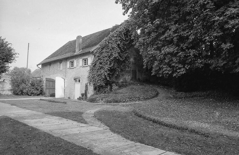 Une ferme. © Bernard Lardière / Région Bourgogne-Franche-Comté, Inventaire du patrimoine - 1979