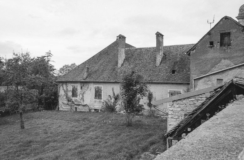 Façade sur jardin. © Bernard Lardière / Région Bourgogne-Franche-Comté, Inventaire du patrimoine - 1979
