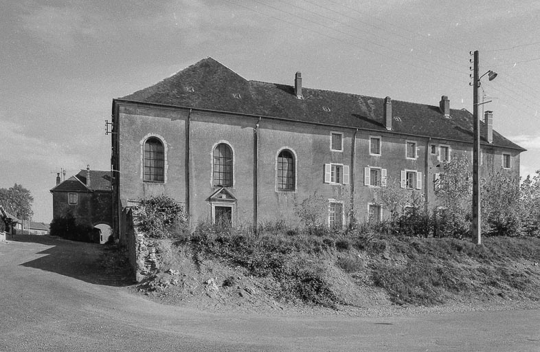 Façade. © Bernard Lardière / Région Bourgogne-Franche-Comté, Inventaire du patrimoine - 1979