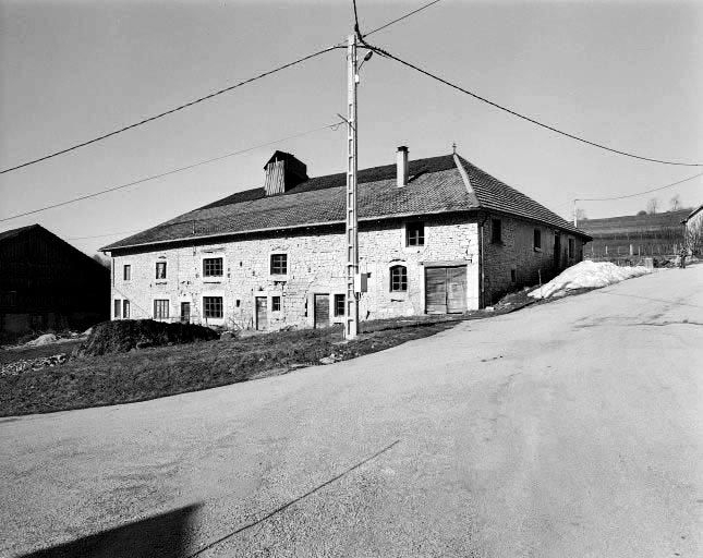 Vue d'ensemble. © Dominique Dominguez / Région Bourgogne-Franche-Comté, Inventaire du patrimoine - 1980