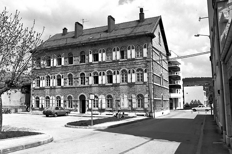 Vue de trois quarts. © Yves Sancey / Région Bourgogne-Franche-Comté, Inventaire du patrimoine - 1980