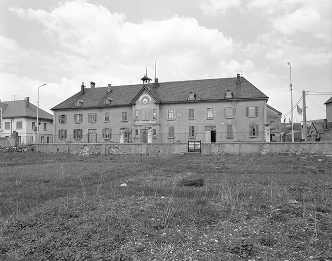 Façade sur rue. © Yves Sancey / Région Bourgogne-Franche-Comté, Inventaire du patrimoine - 1980
