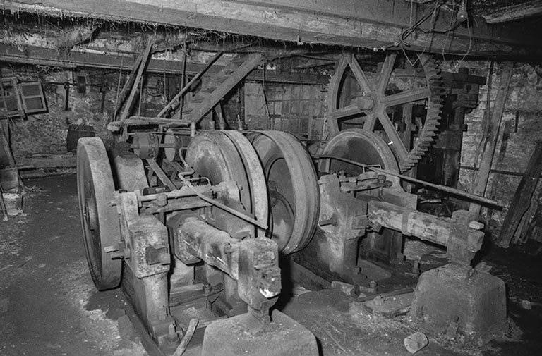 Vue rapprochée des martinets en 1980. © Bernard Lardière / Région Bourgogne-Franche-Comté, Inventaire du patrimoine - 1980
