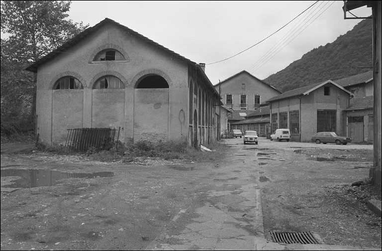 Vue des ateliers de réparation sud en 1980. © Bernard Lardière / Région Bourgogne-Franche-Comté, Inventaire du patrimoine - 1980