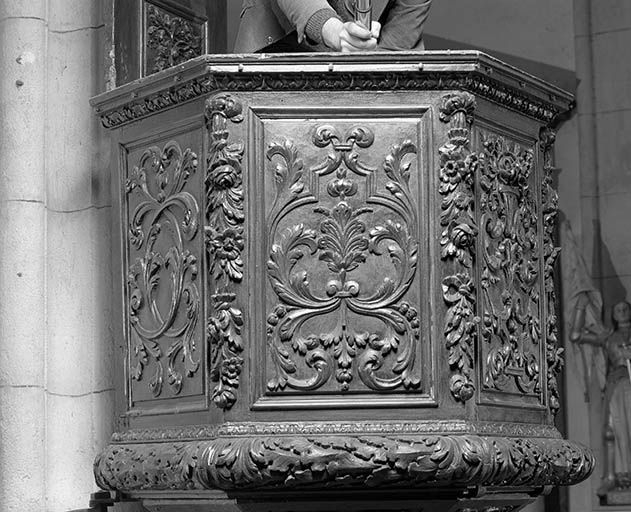 Cuve : côté gauche. © Yves Sancey / Région Bourgogne-Franche-Comté, Inventaire du patrimoine - 1980