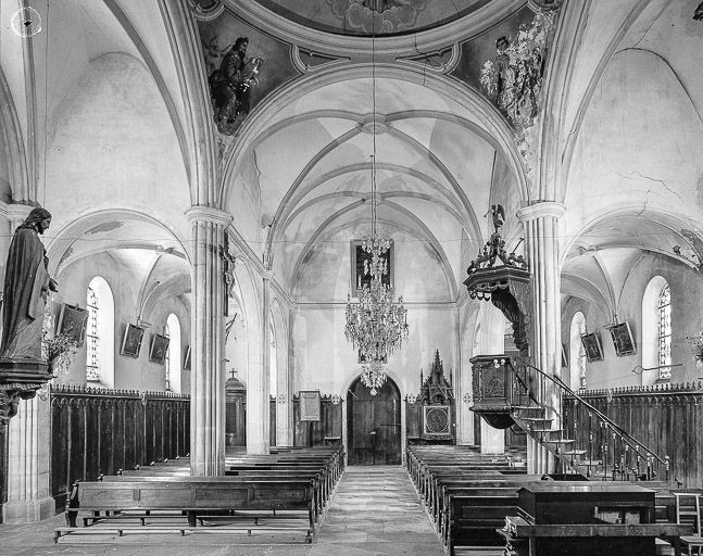 Intérieur : la nef vue depuis le choeur. © Yves Sancey / Région Bourgogne-Franche-Comté, Inventaire du patrimoine - 1980