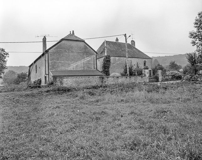 Vue d'ensemble. © Dominique Dominguez / Région Bourgogne-Franche-Comté, Inventaire du patrimoine - 1980