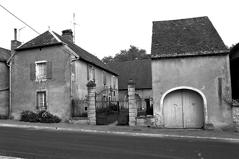 Vue générale. © Dominique Dominguez / Région Bourgogne-Franche-Comté, Inventaire du patrimoine - 1980