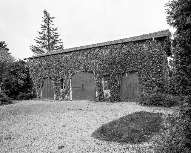 Remise. © Dominique Dominguez / Région Bourgogne-Franche-Comté, Inventaire du patrimoine - 1980