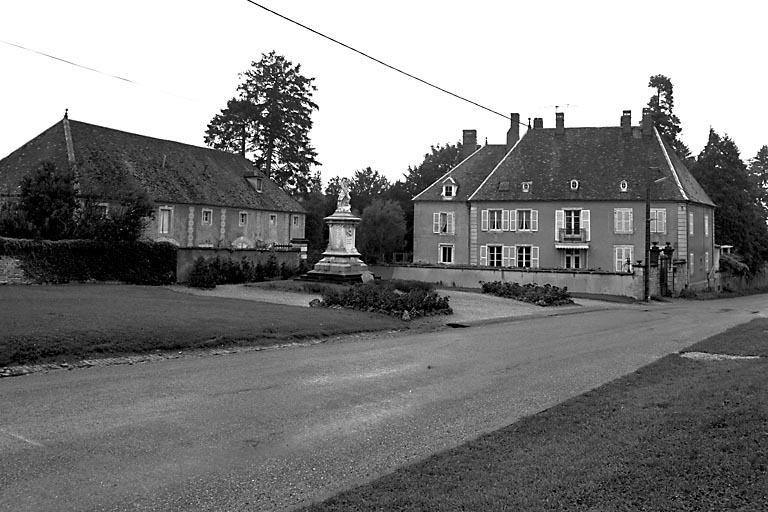 Vue d'ensemble. © Dominique Dominguez / Région Bourgogne-Franche-Comté, Inventaire du patrimoine - 1980