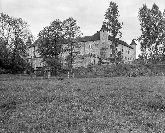 Façades nord et ouest. © Yves Sancey / Région Bourgogne-Franche-Comté, Inventaire du patrimoine - 1981