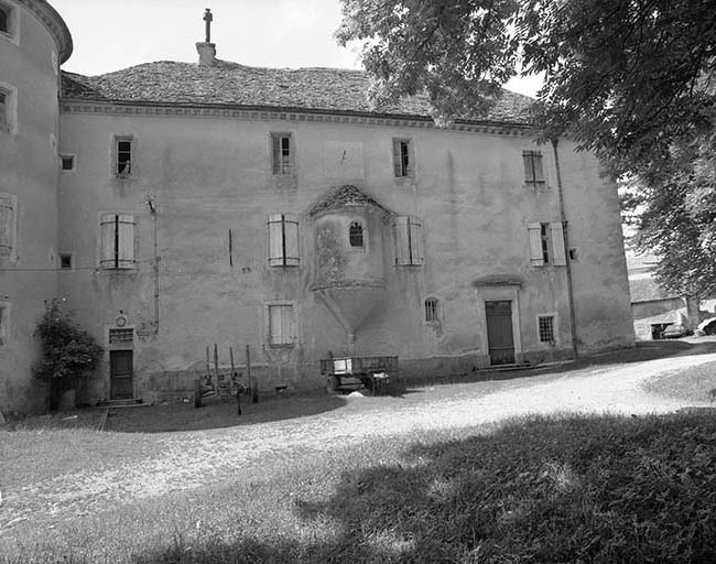 Face Est. © Yves Sancey / Région Bourgogne-Franche-Comté, Inventaire du patrimoine - 1981