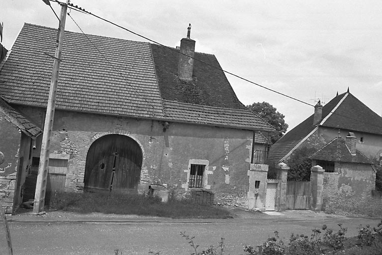 Vue d'ensemble. © Bernard Lardière / Région Bourgogne-Franche-Comté, Inventaire du patrimoine - 1981