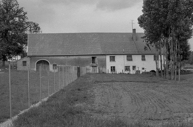 Façade antérieure. © Yves Sancey / Région Bourgogne-Franche-Comté, Inventaire du patrimoine - 1981 Façade antérieure. © Yves Sancey / Région Bourgogne-Franche-Comté, Inventaire du patrimoine - 1981