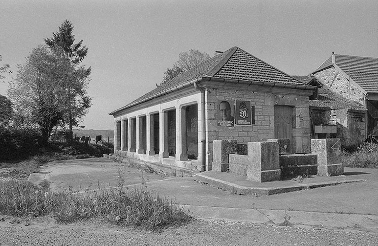 Vue d'ensemble. © Bernard Lardière / Région Bourgogne-Franche-Comté, Inventaire du patrimoine - 1981