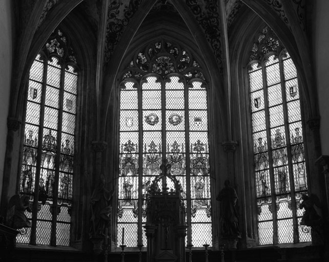 Vue d'ensemble des baies du choeur. © Yves Sancey / Région Bourgogne-Franche-Comté, Inventaire du patrimoine - 1982
