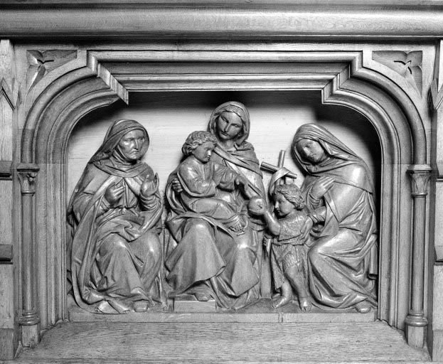 Autel-retable latéral gauche : scène sculptée du tombeau , la Sainte-Famille. © Yves Sancey / Région Bourgogne-Franche-Comté, Inventaire du patrimoine - 1982