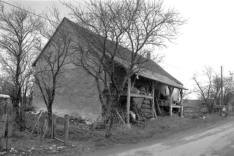 Vue d'ensemble. © Bernard Lardière / Région Bourgogne-Franche-Comté, Inventaire du patrimoine - 1982