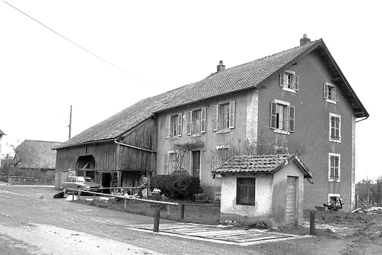 Vue d'ensemble. © Bernard Lardière / Région Bourgogne-Franche-Comté, Inventaire du patrimoine - 1982