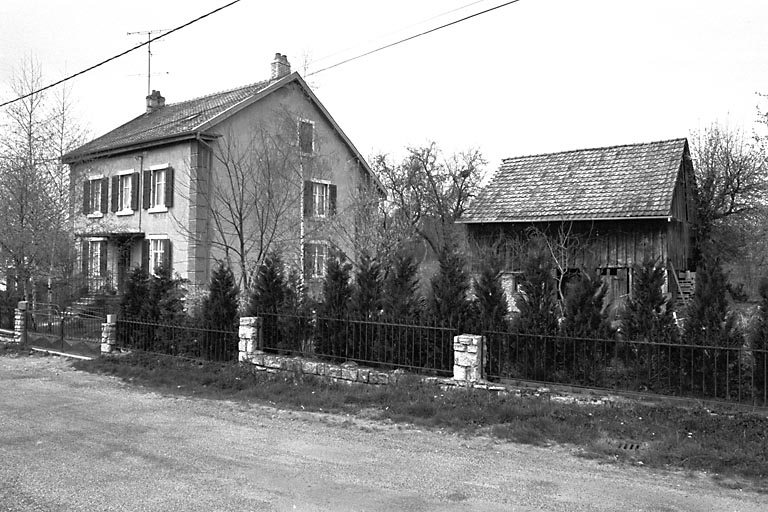 Vue d'ensemble. © Bernard Lardière / Région Bourgogne-Franche-Comté, Inventaire du patrimoine - 1982
