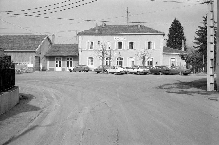 Vue d'ensemble. © Bernard Lardière / Région Bourgogne-Franche-Comté, Inventaire du patrimoine - 1983