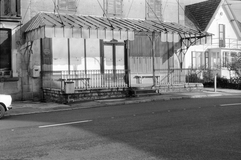 La véranda. © Bernard Lardière / Région Bourgogne-Franche-Comté, Inventaire du patrimoine - 1983