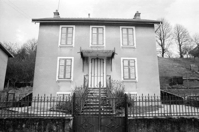 Elévation antérieure. © Bernard Lardière / Région Bourgogne-Franche-Comté, Inventaire du patrimoine - 1983