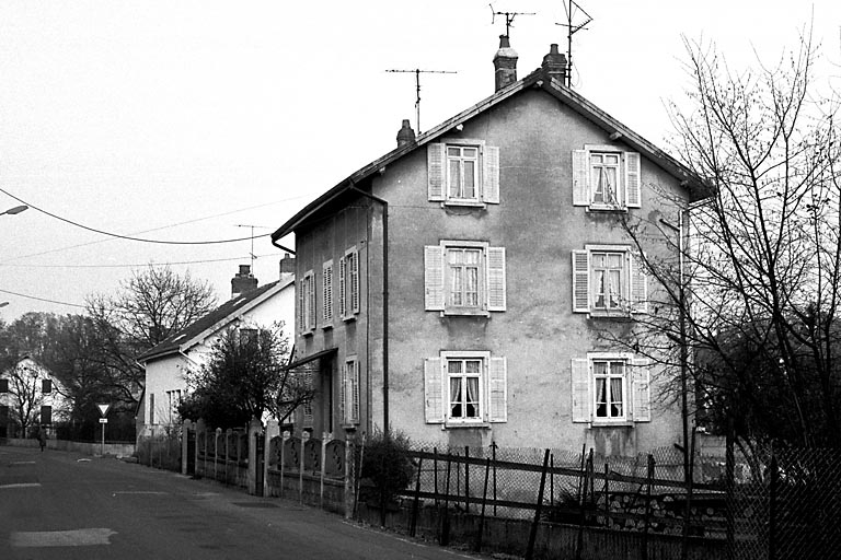 Vue de situation. © Bernard Lardière / Région Bourgogne-Franche-Comté, Inventaire du patrimoine - 1983