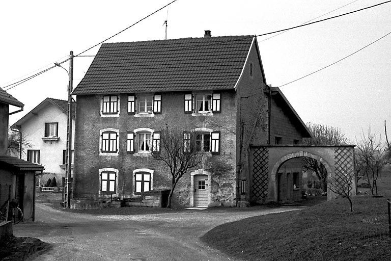 Vue d'ensemble. © Bernard Lardière / Région Bourgogne-Franche-Comté, Inventaire du patrimoine - 1983