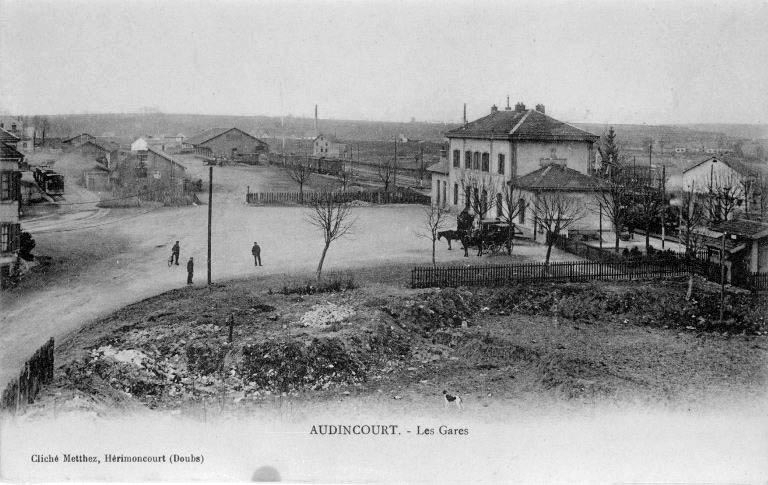 Les gares. © Yves  Sancey (reproduction), Metthez / Région Bourgogne-Franche-Comté, Inventaire du patrimoine - 1984
