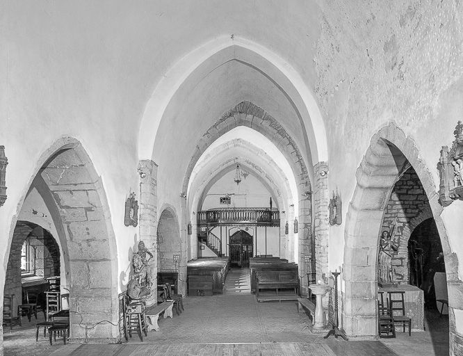 La nef vue depuis le choeur. © Yves Sancey / Région Bourgogne-Franche-Comté, Inventaire du patrimoine - 1984