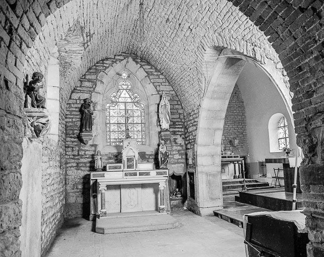Deuxième chapelle gauche. © Yves Sancey / Région Bourgogne-Franche-Comté, Inventaire du patrimoine - 1984