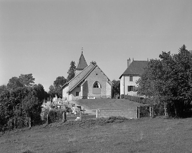 Extérieur : chevet. © Yves Sancey / Région Bourgogne-Franche-Comté, Inventaire du patrimoine - 1984