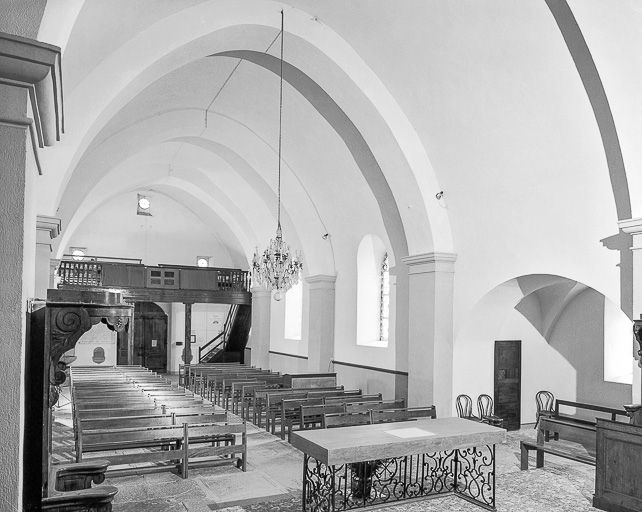 Nef vue depuis le choeur. © Yves Sancey / Région Bourgogne-Franche-Comté, Inventaire du patrimoine - 1984