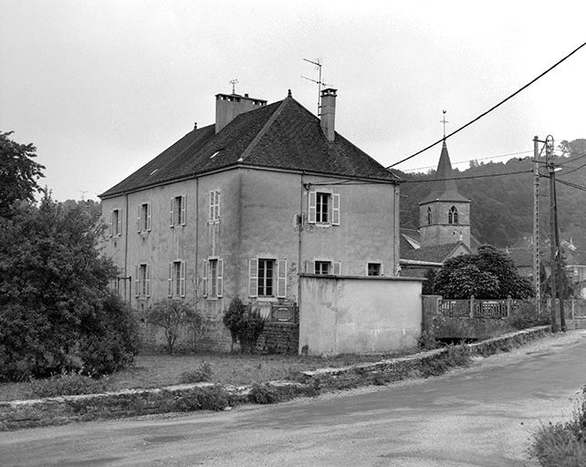 Face postérieure. © Yves Sancey / Région Bourgogne-Franche-Comté, Inventaire du patrimoine - 1984