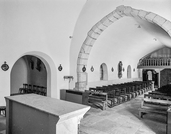 Elévation droite vue depuis le choeur. © Yves Sancey / Région Bourgogne-Franche-Comté, Inventaire du patrimoine - 1984