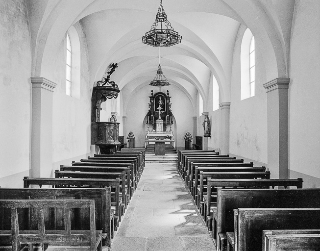 Nef et choeur vus depuis l'entrée. © Yves Sancey / Région Bourgogne-Franche-Comté, Inventaire du patrimoine - 1984
