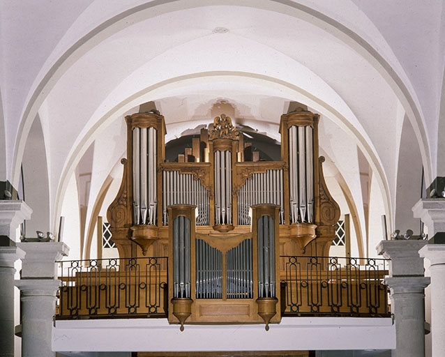 Vue générale de face. © Jérôme Mongreville / Région Bourgogne-Franche-Comté, Inventaire du patrimoine - 1985