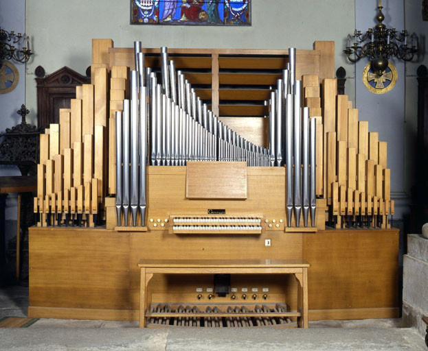 Vue générale de face. © Jérôme Mongreville / Région Bourgogne-Franche-Comté, Inventaire du patrimoine - 1985