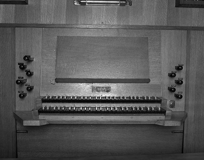 Console vue de face. © Jérôme Mongreville / Région Bourgogne-Franche-Comté, Inventaire du patrimoine - 1985