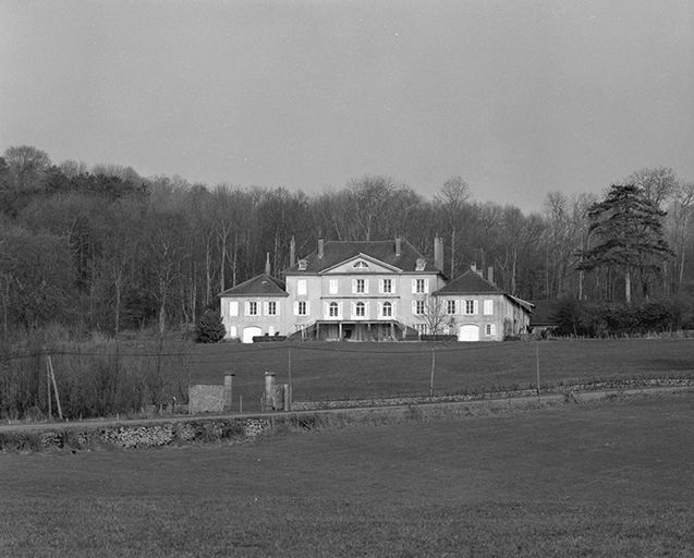 Vue de situation. © Jérôme Mongreville / Région Bourgogne-Franche-Comté, Inventaire du patrimoine - 1985