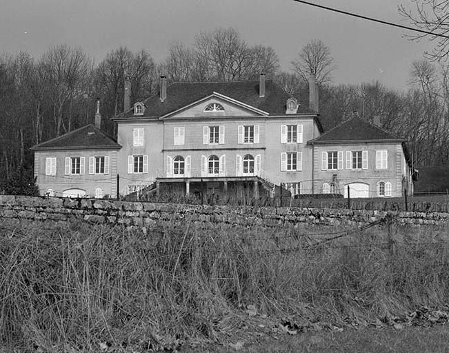 Tuyauterie de pédale, vue de trois quarts gauche. © Jérôme Mongreville / Région Bourgogne-Franche-Comté, Inventaire du patrimoine - 1985